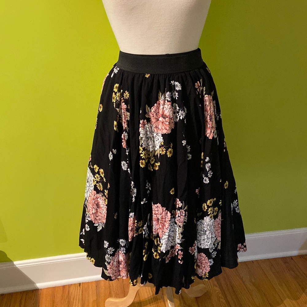 Torrid skater skirt